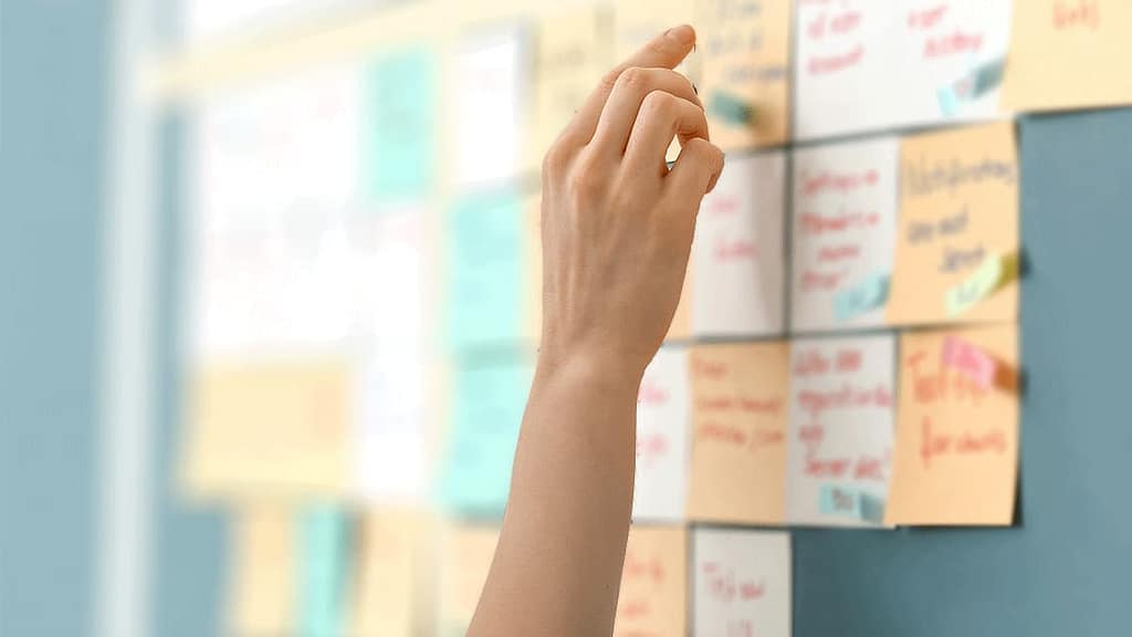 Ideenboard - einzigartiges Logo